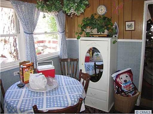 5th image of 521 Garrick Way