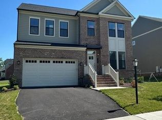 11572 Chapman Mill Dr, Glen Allen, VA 23060