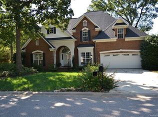 1908 Millbrook Ln, Matthews, NC 28104