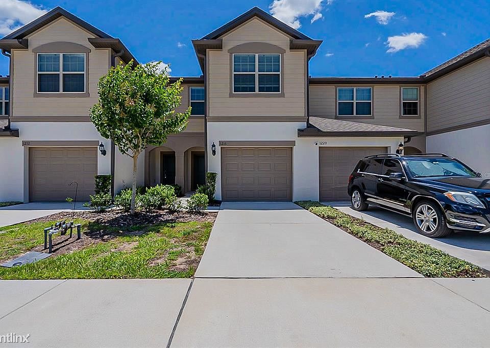 1st image of 1216 Pavia Dr