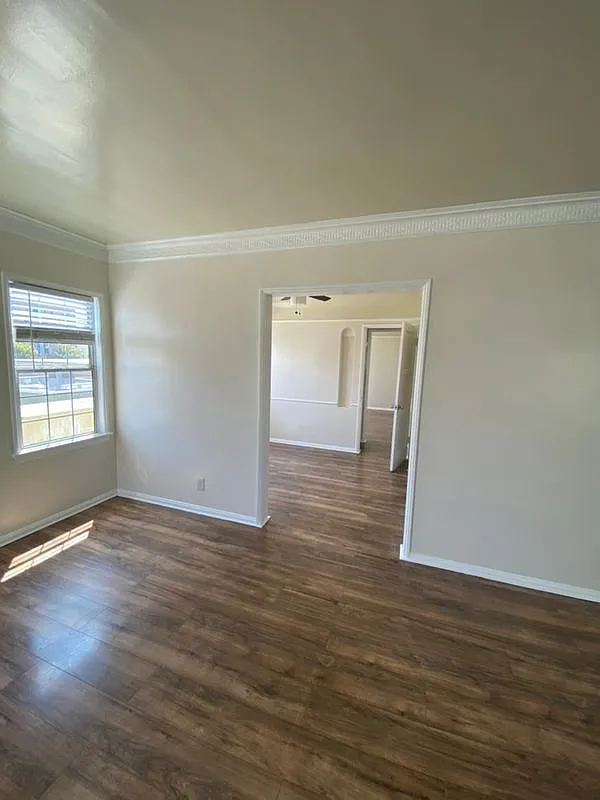 1 bed, 1.0 bath, 820 sqft, $1,950 — Photo 4
