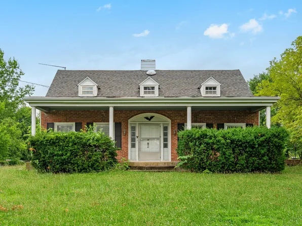 818 N Marshall Street, Marshfield, MO 65706