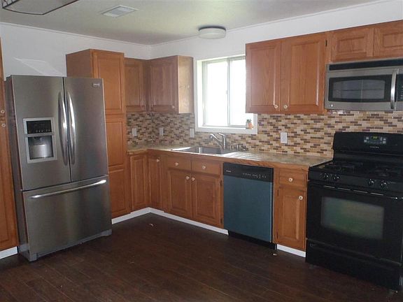 5th image of 1109 Graceland Dr