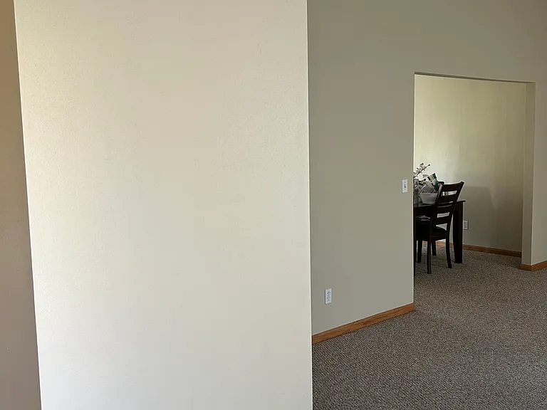7079 Sue Ct — Photo 19
