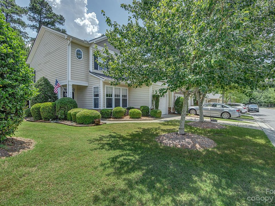 2069 Calloway Pines Dr, Tega Cay, SC 29708 Zillow
