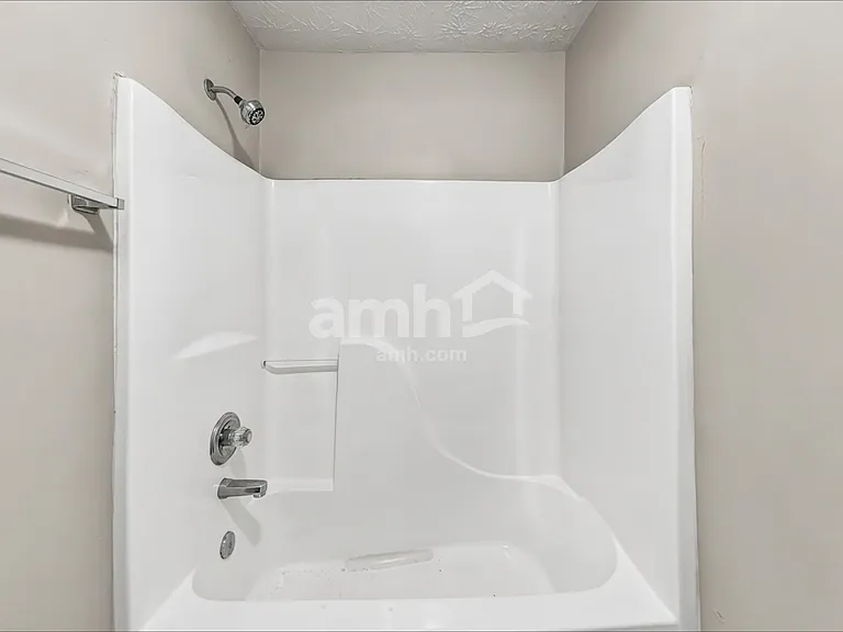 1558 Great Shoals Cir — Photo 17