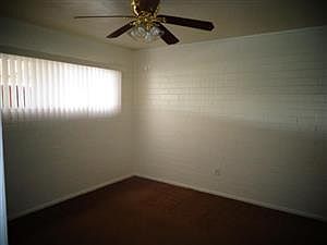 5th image of 2118 E Fairmount Ave APT 12B
