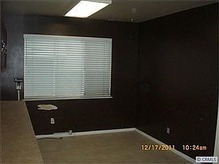 4th image of 16138 Marlinton Dr