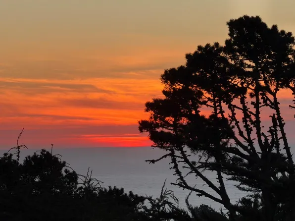 24400 S San Luis Ave, Carmel, CA 93923