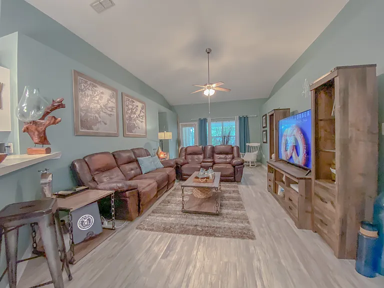 115 Secret Harbor Dr — Photo 10