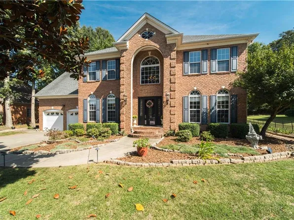 238 Christi Ln, Kernersville, NC 27284