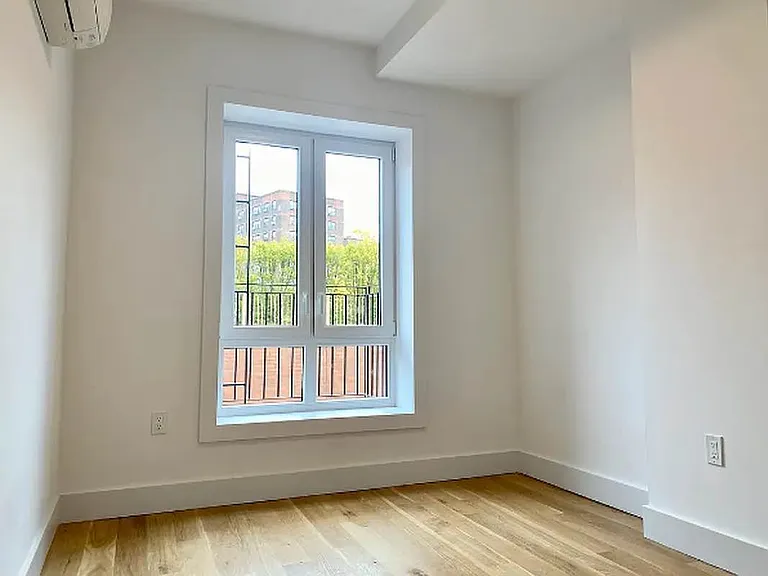 223 E 96th St #2C — Photo 3