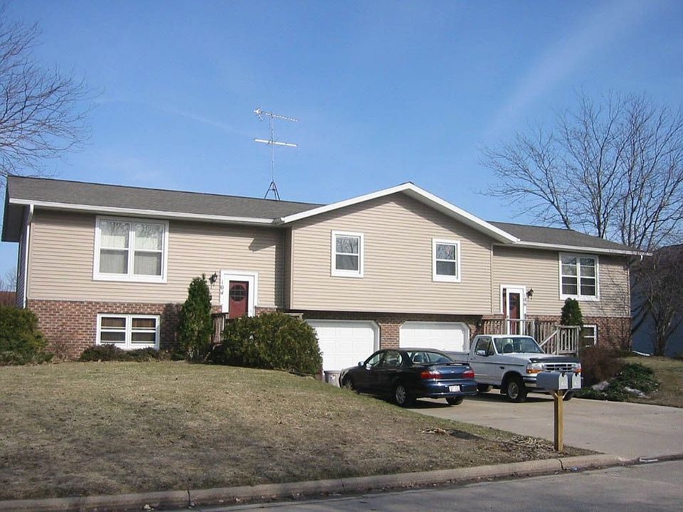 1st image of 104-106 Ash St