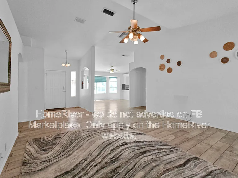 1697 Cardinal Dr — Photo 15