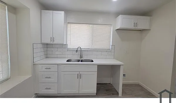 8739 W Indianola Ave — Photo 9