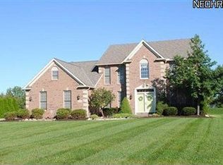 7306 Pondside Point, Olmsted Township, OH 44138