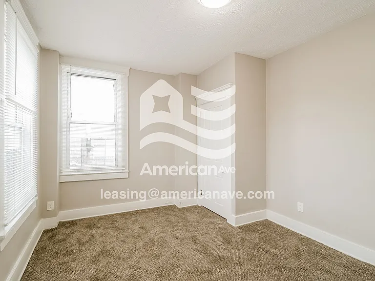 963323_012_wm_-_bedroom_13076597.jpg