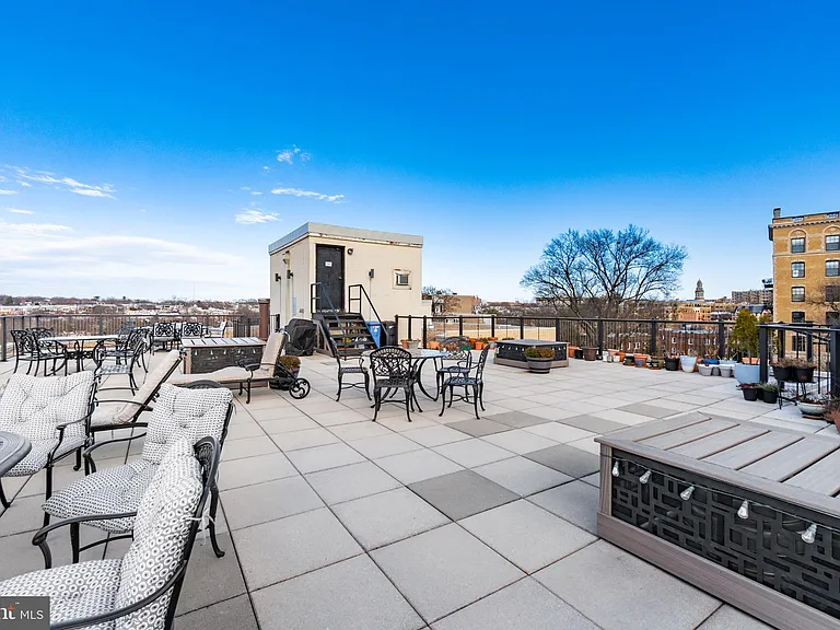 1801 Clydesdale Pl NW #311 — Photo 39