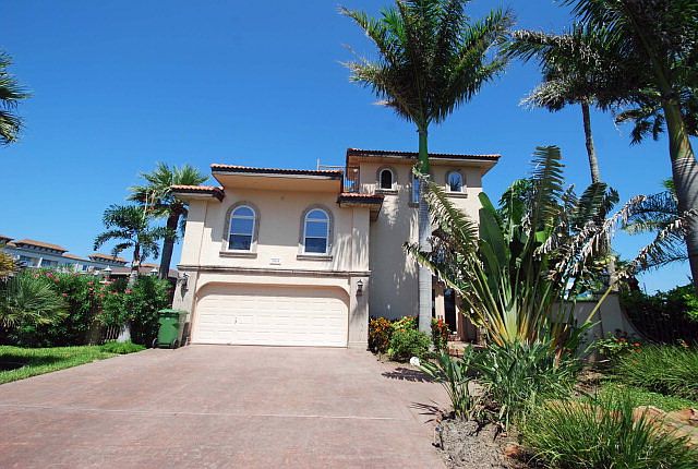 1st image of 5804 Yucca Cir
