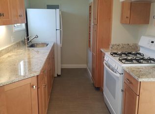 916 Kains Ave #A, Albany, CA 94706