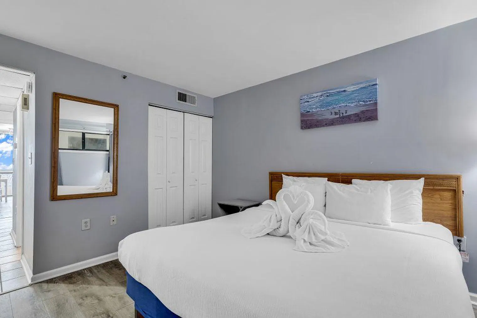 1 bed, 1.0 bath, 699 sqft, $2,276 — Photo 4