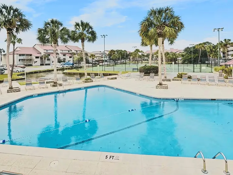 140 W Mariners Cay Dr — Photo 5