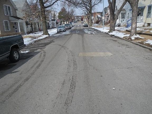 4th image of 4211 Beethoven Ave