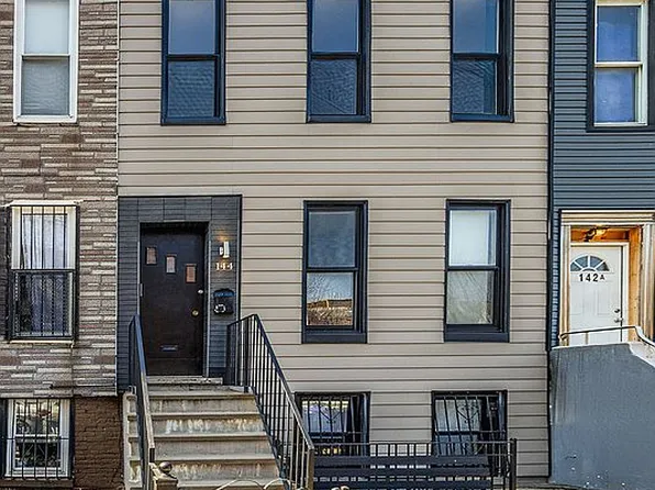 144 30th St, Brooklyn, NY 11232