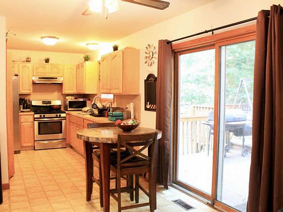 5th image of 196 Sandlewood Dr