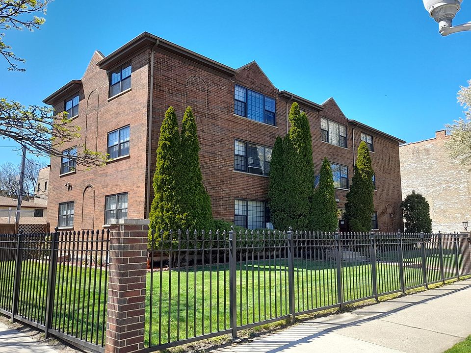 1st image of 3158 S Giles Ave #3N