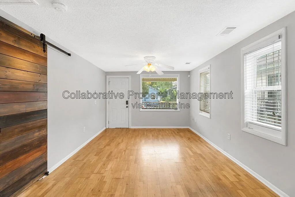 2 bed, 1.0 bath, 870 sqft, $1,345 — Photo 3