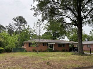 215 S Omaha Ave, Russellville, AR 72801