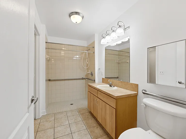St. Luke's Life Center Apartments — Photo 29