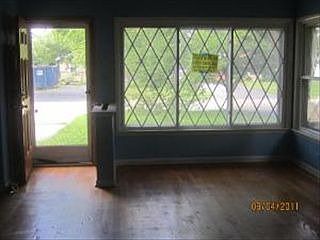 3rd image of 346 Ash Ave