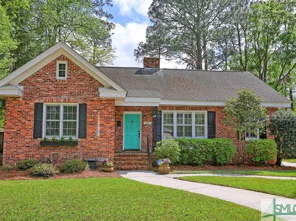 121 E 64th Street, Savannah, GA 31405