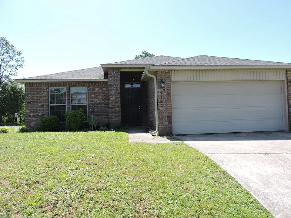 4642 Hermosa Rd