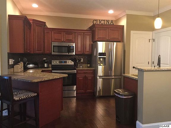 4th image of 515 Katerina Dr