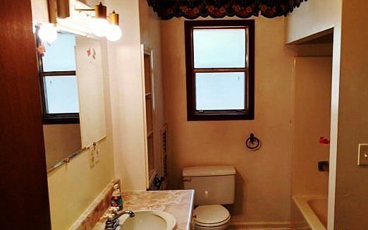 5th image of 337 NW Kenmore Gln