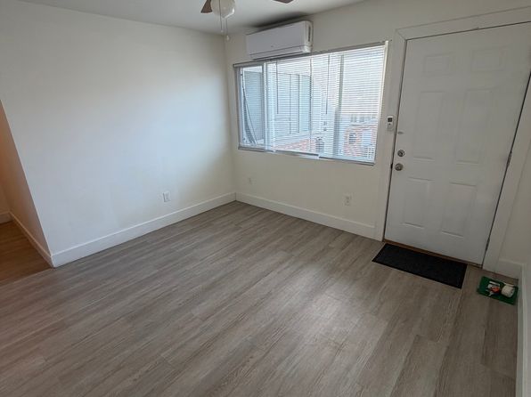 1068 Sutter Ave APT D