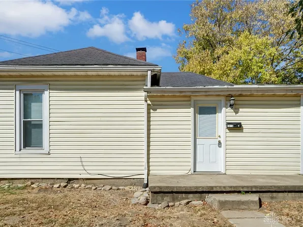 1215 Yankee Rd, Middletown, OH 45044