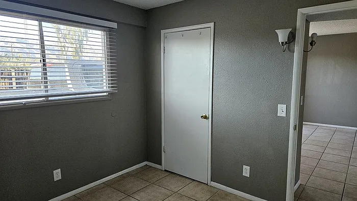 3 bed, 2.0 bath, $1,195 — Photo 4