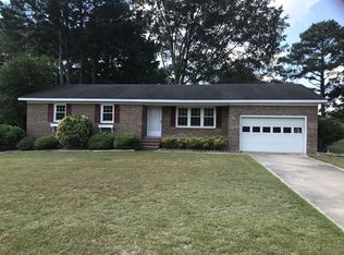 207 Deen St, Mount Olive, NC 28365