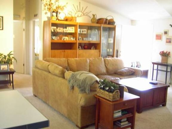 4th image of 10100 Pioneer Dr #60