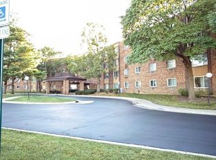 1475 Rebecca Dr APT 205, Hoffman Estates, IL 60169