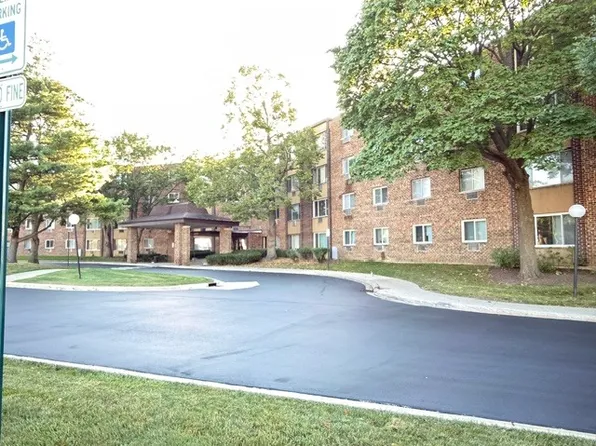 1475 Rebecca Dr APT 205, Hoffman Estates, IL 60169