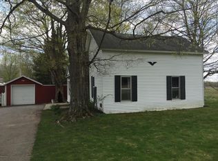 3402 102nd Ave, Gobles, MI 49055