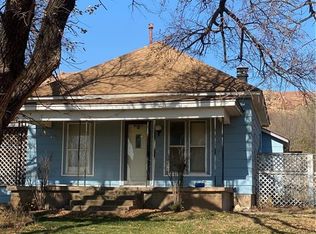 408 W Mountain Ave, Granite, OK 73547