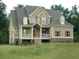195 Scenic Dr, Dallas, GA 30157