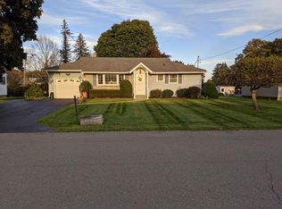 24 Crestview Dr W, Pine City, NY