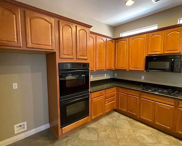9622 Staff Ln — Photo 30
